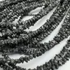 Hurtownia naturalna czarna ruda surowa ruda Nieregularne luźne koraliki do robienia biżuterii