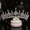 Akcesoria do włosów dla kobiet obręczy Opaska na głowę Księżniczka Baroque Diamond Tiara Modna biżuteria Bridal Crowns Korean Style Tiary