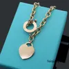 Lüks Kolyeler Tasarımcı T C Erkek Mücevherleri Gül Altın Gümüş Kaplama Kalp Etiketi Paslanmaz Çelik Takı Tase Mücevherleri Uzun Kolyeler