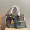 24ss kadın totes çanta denim el çantası lüks tasarımcılar shouder crossbody messenger bayanlar alışveriş için seyahat çanta