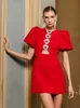 Sexig ihålig puff kort ärm Slim Fit Red Mini Dress Fashion Metal Love Female Vestidos Ladies Elegant Party Robes 240106