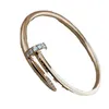 Braceuse de cartes de concepteur Diamond Bracelet en or 18K pour femmes Nail High Version HEPPADE ROSE CHE ROSE ET DIAMENT RCI7