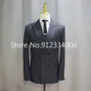 Podwójnie piersi szary garnitur Wedding PROOM MĘŻCZYZNA TUXEDO MAN Blazer Najnowszy projekt designu kostium Homme Men's 2 PC Pant 240106