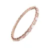 J88U Designer Bijoux de luxe Bvlger B-Home Charm Bracelets V Haute Edition Snake Bone Femme Incolore Rose Gold White Shell Bracelet Full Diamond Spring Ring