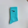 Мужские носки, модные женские и мужские носки, высококачественные дышащие хлопковые носки с надписью, оптовая продажа, Calzino для бега, баскетбола, футбола, спортивные носки FZL5