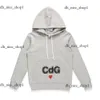 Designer Cdgs Classic Hoodie Fashion Play Little Red Peach Heart Printed Mens and Womens Hooded Sweater Coat Cdg Hat Essentialsweatshirts 797