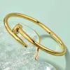 Designer C-Arter Armband Nail Classic Style Diamond Inlaid 18K Gold Women's Justerable Opening Handpiece 27y3