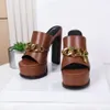 Kadınlar Açık Ayak Su Platformu Yüksek Topuk Terlik Moda ve Seksi Zincir Kalın Sandalar Partisi Düğün Plaj Ayakkabıları 13.5cm Kutu 35-42