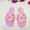 luxe slide designer dames heren diamanten strass sandaal man slipper gewatteerde nappa lederen schoenen confort klinknagel platte sandale zomer strand Outdoor schoen