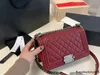 7a högkvalitativ modedesign Kvinnlig klassisk kryddig mamma väska lingge krok hantverk mjuk och delikat hand känns super mångsidig en axel crossbody