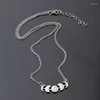 Pendanthalsband Klassiska månfashalsband för kvinnor Cross Chains Vintage Minimalist Crescent Clavicle Choker Amulet Jewelry Party Gifts