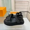 sandałowy horyzont pasażerski Women luksus projektant sylwetki sandały Triple czarne brązowe skórzane damki Summer Flat Casual Slipper Slajd