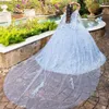 Abiti Quinceanera di lusso blu cielo Applique di perline di pizzo con abito da ballo a mantella Abito da principessa dolce 16 anni per 15 abiti da anos