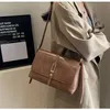 Retro mode eenvoudige grote tas dames 2024 nieuwe mode stijl enkele schouder onderarmtas winter populaire crossbody tas 024