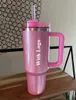 1: 1 Logo Cosmo Pink Tumblers Winter PINK Shimmery EDIÇÃO LIMITADA Copos de 40 onças Canecas de 40 onças com tampa de palha Grande capacidade Garrafa de água de cerveja Presente de dia dos namorados Pink Parade 0108