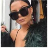 Whole-2019 Kim Kardashian Sunglasses Lady Flat Okuwar lunette femme kobiety luksusowe marki okulary przeciwsłoneczne kobiety rivet sun glass223r