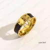 Ontwerper Liefdesring Mode Mannen Vrouwen Roestvrij stalen ringen Ontwerpers Oude bloem Leer Luxe Sieraden Feestgeschenken Maat 6-9