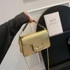 High Fashion Light Luxury Handheld för kvinnors handväska 2024 Ny fransk minoritet en axelväskor Crossbody Small Square Bag Trend