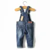 0-8T Spring Kids Overalls Slim Trousers Boys Girls Suspender Bib Denim Pants Kids Jeans Jumpsuit Clothes Children Clothing 2051 240108