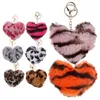 Porte-clés 8 pcs Léopard Porte-clés Fourrure Puff Ball Sac Charms Portefeuille Femme Esthétique Fluffy Peluche Voiture Pour