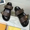 Slaytlar Tasarımcılar Sandalet Sandaletler İçin Ayakkabı Klasikleri Altın Toka Tembel Peluş Terlik Kabartmalı Baskı Deri Kaşmir Düz Topuk Gündelik Ayakkabı 35-42 Kutu Sandal