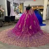 Seksowna Off Ramerz Błyskawiona sukienka Quinceanera 2024 Koronkowe koraliki Koronkowe koraliki z Cape Vestidos Prom Vestidos de Baile suknia