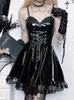 Casual Dresses InsGoth Gothic Kunstleder PU Kleid Damen Steampunk ärmellos rückenfrei Spitze Rüschen Verband figurbetont Mini Clubwear