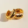 Designer para mulheres, letra de onda de diamante metálico de ouro feminino C Letra C Brincos Vintage Fivela com Box to Party Jewelry Gift