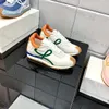 Designer casual skor flödes löpare sneakers klassiska män spanska lägenheter kvinnor populära mångsidiga utomhus mjuka resor övre mocka casual skor