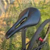 Bicicleta Saddles ELITA ONE MTB / Road Bike Saddle 240 * 143mm Fibra de Carbono Super Light Couro 96gL240108