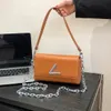 2023 Luxurys Tote Bag Handbagデザイナーバッグファッションディナーバッグ女性肩のメッセンジャーバッグレザーレザーコスメティッククロスボディウォレット6スタイル
