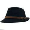 Basker Autumn Winter Black Men's Wool fedora hatt med breda grim damer faux topp filtfedoras jazzbälte