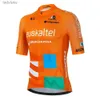 Cykeltröja sätter 2023 Team Euskadi Cycling Jersey Set Orange 19D Bike Shorts Set Mens Ropa Ciclismo Maillot Culotte Biycling Top Bottoms Suitl240108