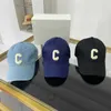 Tasarımcı Ball Caps Yeni Arc de Triomphe Mektup Beyzbol Şapkası Kadın Yaz Güneş Koruyucu Şapka Ördek Dil Şapkası Fmeo