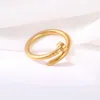 Bangle di cartole di design ANello d'oro 18K set per unghie da donna con diamanti personalizzati Instagram Minimalista Luce di lusso piccolo e unico Gioielli Apertura di gioielli GGZR