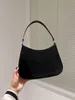 Lightweight and fashionable handbag trendy bags top designer meticulously crafted internet celebrity bag designer bag luxurious material unique design