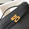 10A العلامة التجارية الفاخرة حقيبة اليد المصغرة حقيبة 22 سم محفظة مصمم نساء محفظة متعددة pochette محفظة الأزياء حقيبة كتف جلدية