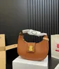 新しいアンダーアームバッグレディースファッションオールマッチ小さなバッグユニバーサルショルダーバッグ
