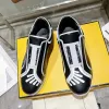 2024 Scarpe casual Nuova scarpa bassa con suola piatta Scarpe da tavola sportive e casual da donna a contrasto bianco nero