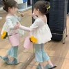 Conjuntos de roupas Coreano Primavera Crianças Menina 2 PCS Roupas Set Algodão V-collar Bolha Undershirt Sólida Calça Flared Kid Terno Bebê Outfits