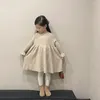 女の子のドレス子供の甘いセータードレス幼児の赤ちゃんシンプルなファッションフルスリーブの中で編み付けられたお姫様