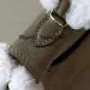 Designer handväskor axelväska 20 cm crossbody 10a spegel kvalitet yttre sömmar märke totalt handgjorda klassiska stora kapacitetsbegränsade upplagor mocka med lamm päls