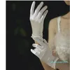 Cinq doigts gants femmes mariage mariée courte satinée doigt longueur poignet costume bal fête classique noir blanc rouge