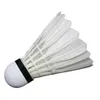 Outils de sport de balle de haute qualité Tête en mousse durable Texture douce Raquette de badminton Volant Plume d'oie Stabilité de vol Forte 240108