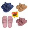 2024 Designer Slides Sliders Sliders Pantoufles Femmes Été Bleu Hommes Femmes Hôtel Lady Beach Sabots Home Walk Gold Taille 35-45