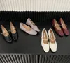 Mary Janes – chaussures plates avec chaîne pour femmes, décoration en métal peu profonde, simples, à la mode, Chic, couleur unie, nouvelle collection printemps automne