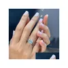 Pierścienie proste zrzuty w wodę Zestaw zaręczynowy dla kobiet z mikro -bruską uroczą gruszkę w kształcie biżuterii prezent 230505 Pierścień dostawy DHBZV