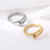 Bangle di cartole di design ANello d'oro 18K set per unghie da donna con diamanti personalizzati Instagram Minimalista Luce di lusso piccolo e unico Gioielli Apertura di gioielli GGZR