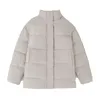 Trenchs de femmes Manteaux 2024 Hiver Femmes Épais Chaud Puffer Vêtements d'extérieur Mode Col Stand Lâche Court Rembourré Parker Solide Oversize Coton