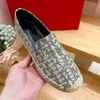 Womans Loafer Shoes Espadrilles 100% Real Leather Designer Lambskin Summer Spring Women Canvas Shoes Luxury Cap Toe Bekväm avslappnad modestorlek 34-42